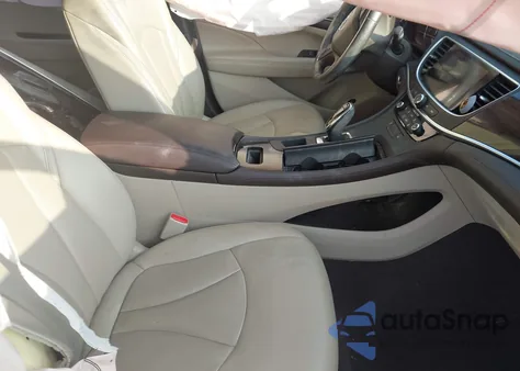 2017 Buick Lacrosse Essence из США, поврежденный, VIN 1G4ZP5SS8HU173036